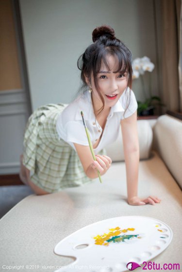 长草颜团子