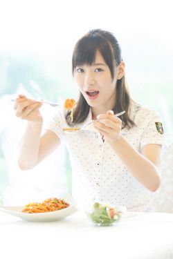 韩剧漂亮妈妈里的李素真名叫什么
